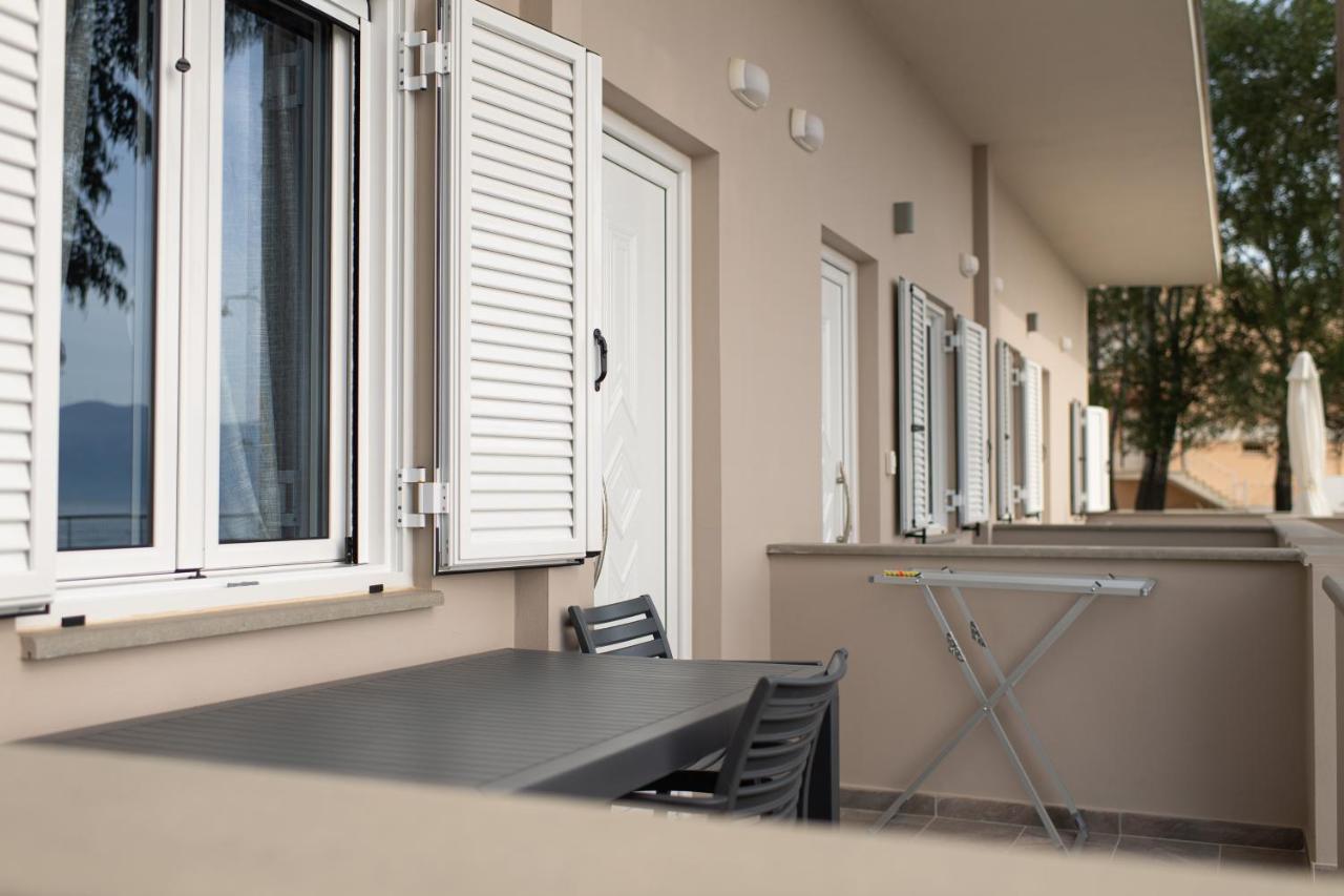 Loggos Apartments Longos  Dış mekan fotoğraf
